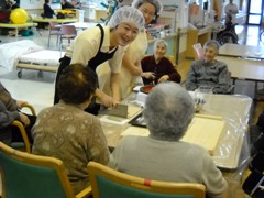 101228_event-03