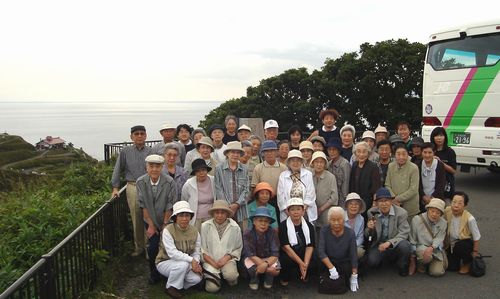 高島岬で記念撮影