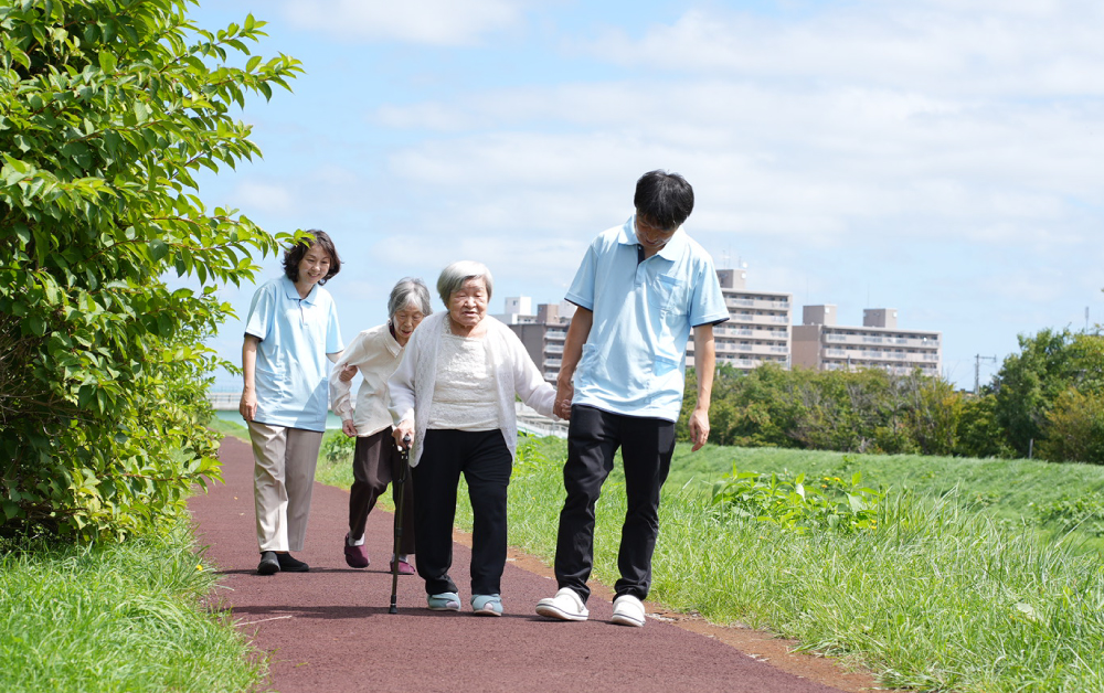 職員一人ひとりに誇りと働きがいを