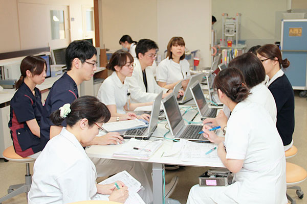 看護部 職場紹介 医療法人 渓仁会 手稲渓仁会病院 北海道 札幌市 手稲区 看護部 職場紹介 医療法人 渓仁会 手稲渓仁会病院 北海道 札幌市 手稲区