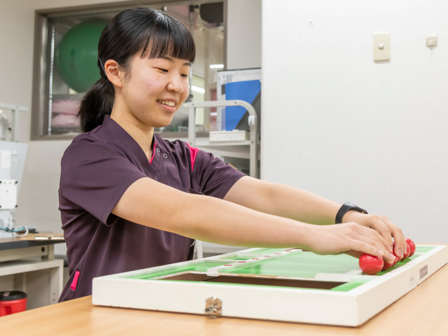 脳神経外科部門OT 施術の様子