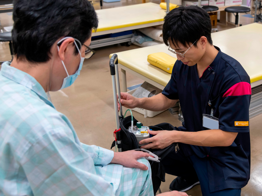 内科部門 施術の様子